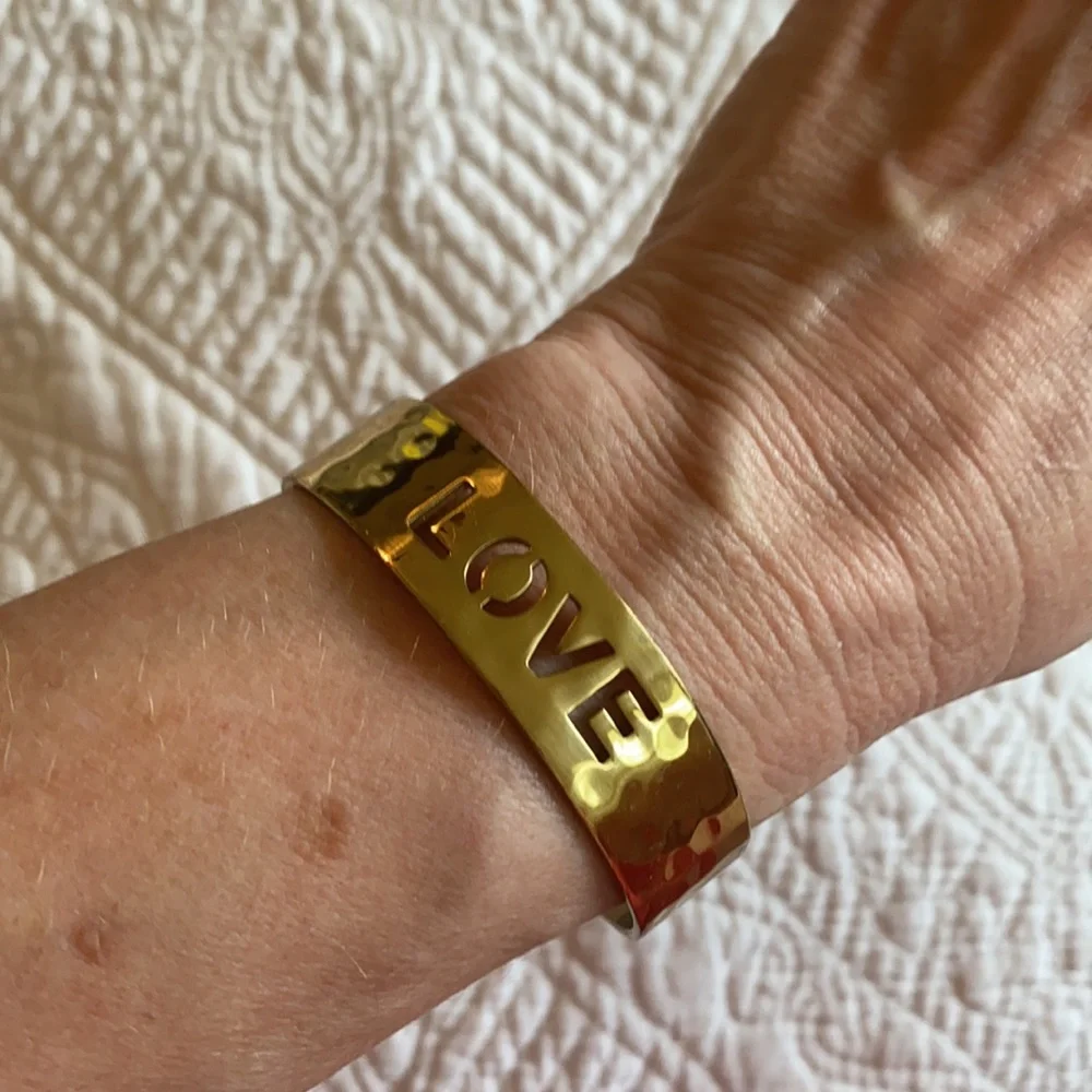 Rustic Cuff Gold Bracelet. EUC